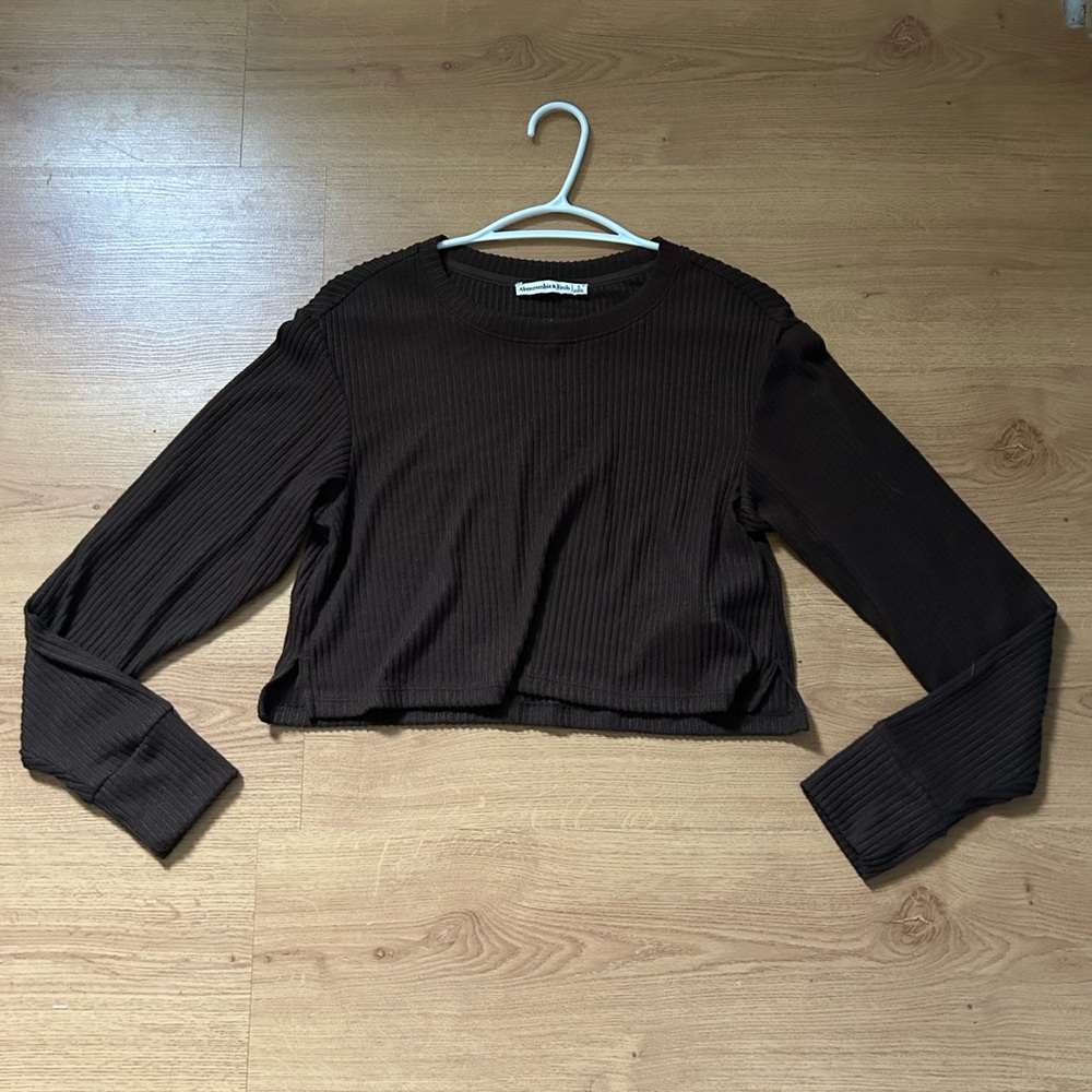 A&F crop top